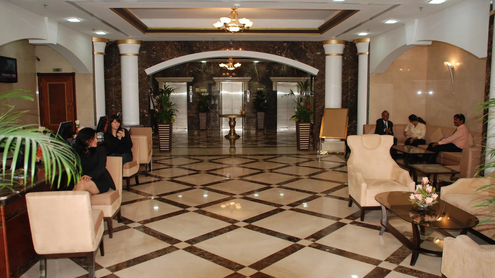 **** Aparthotel Wescott Plaza Hotel Apartments Llc Formerly West Zone Plaza Hotel Apts Dubai United Arab Emirates