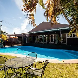 *** Hotel Settlers Australia