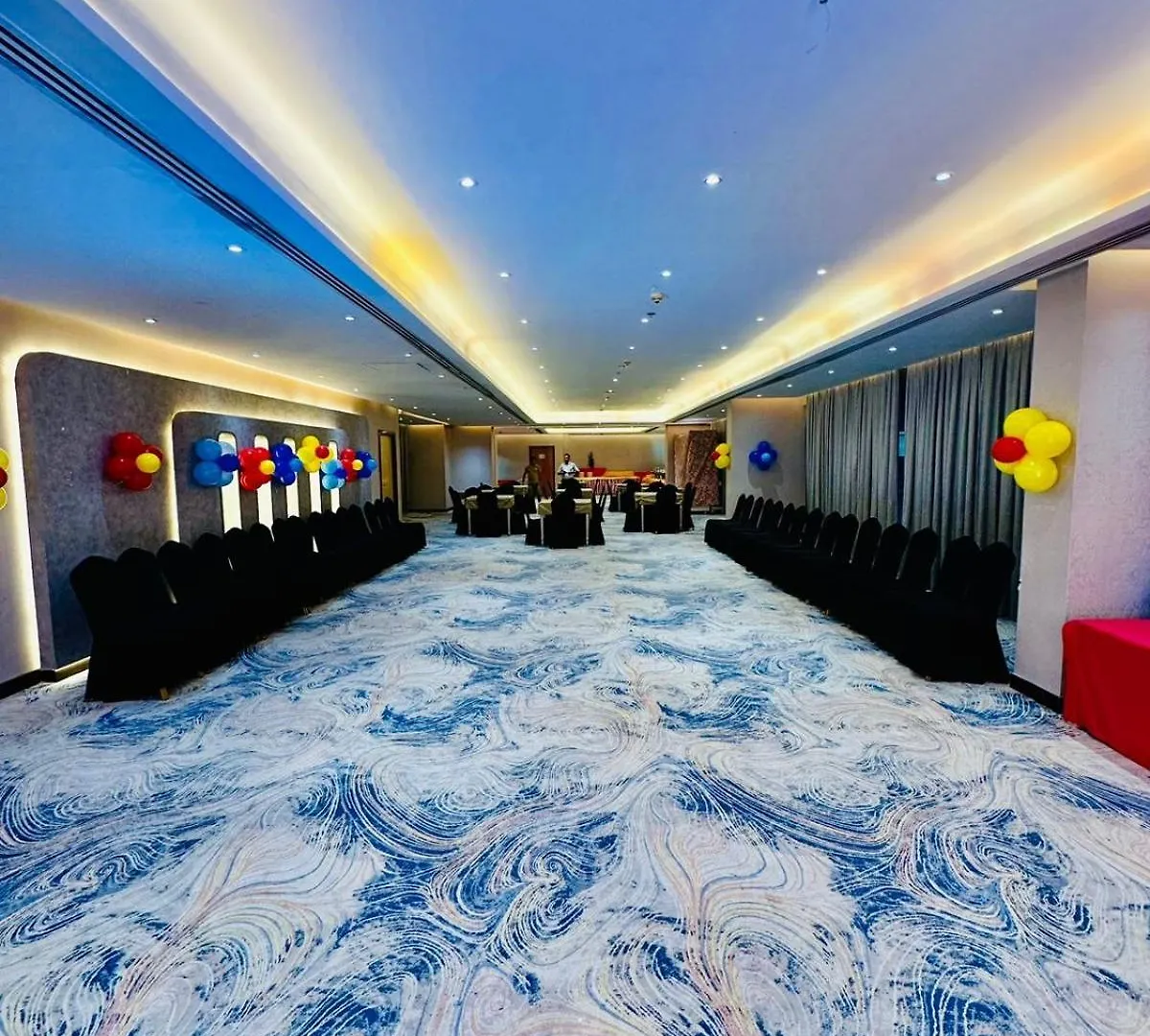 Wescott Plaza Hotel Apartments Llc Formerly West Zone Plaza Hotel Apts Dubai 4*,
