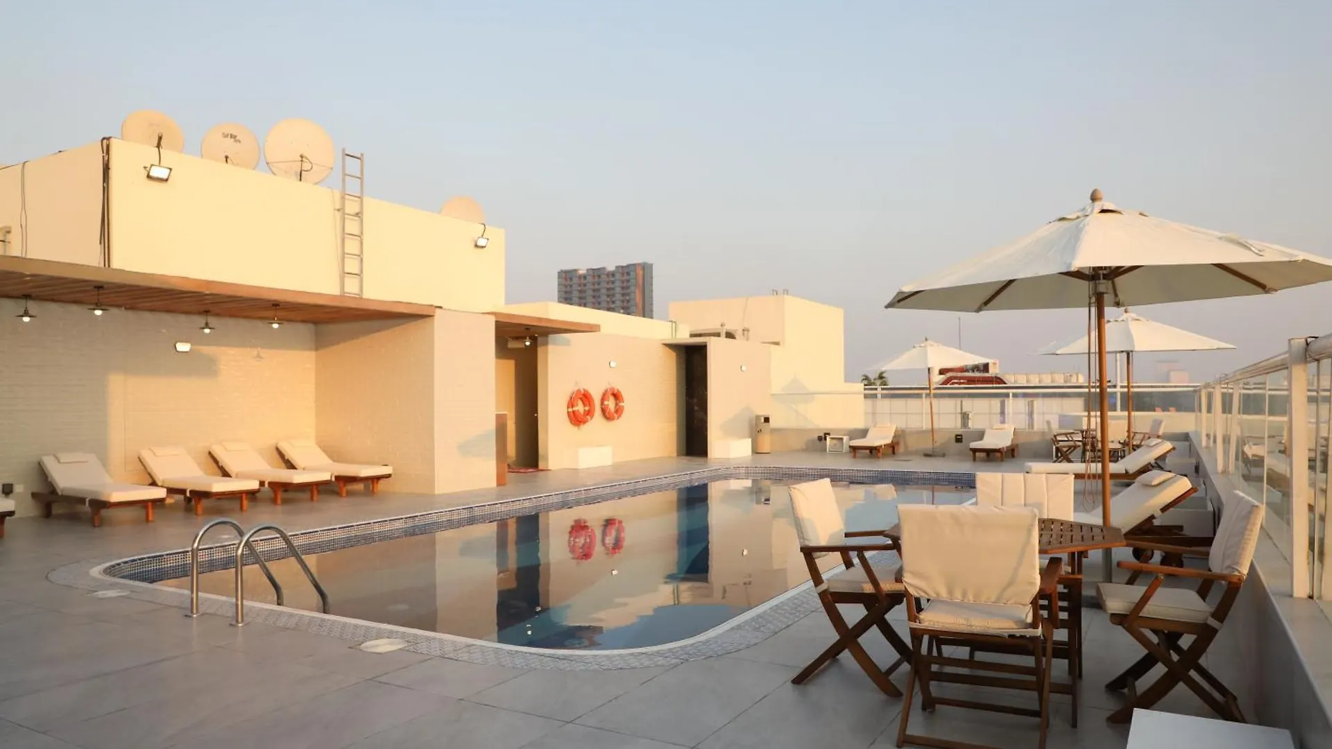 Wescott Plaza Hotel Apartments Llc Formerly West Zone Plaza Hotel Apts Dubai